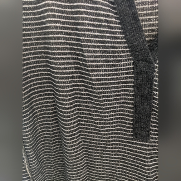 Anthropologie sparkle long sleeve top - Picture 3 of 4